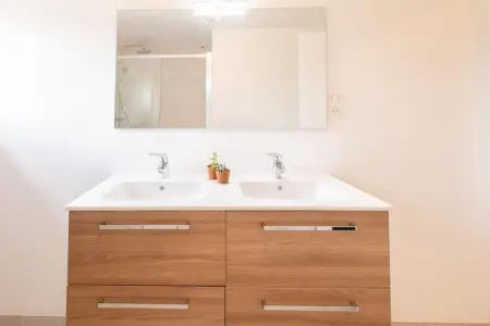 Maison de gare rénovée avec roulotte et piscine à Hautefort : photo 25