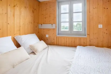 Maison de gare rénovée avec roulotte et piscine à Hautefort : photo 33