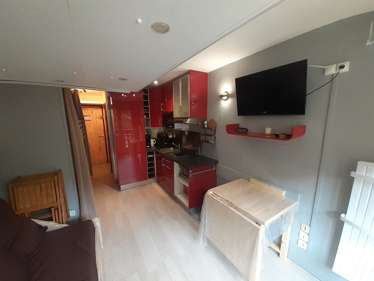 Studio 4 pers. à 20m du télécabine, balcon sud, Valfréjus - Photo 2