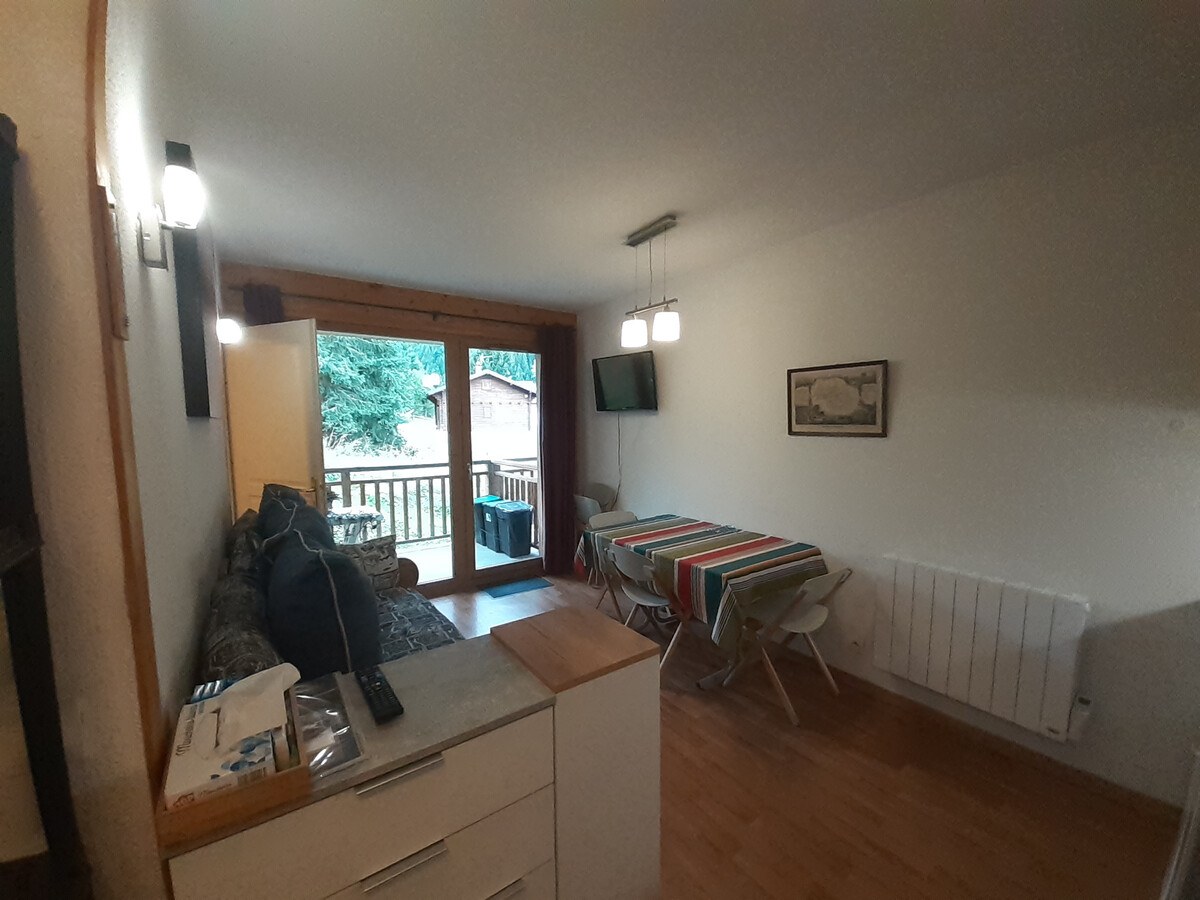 Appartement 2P, 4 personnes à Valfréjus, 180m télécabine - Photo 4