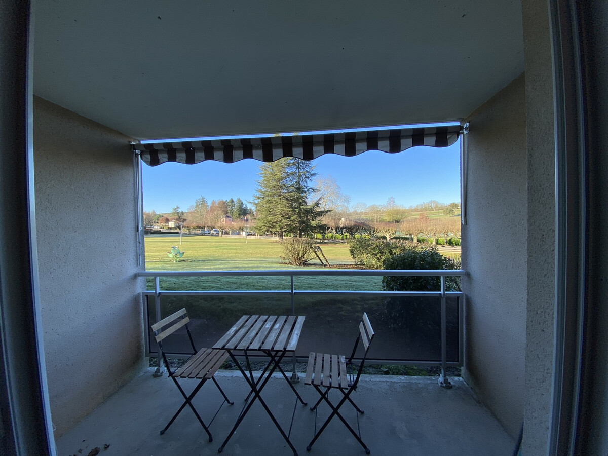 T2 terrasse à 100m des Thermes du Connétable - Photo 10