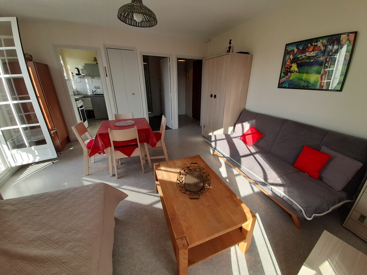 Studio lumineux centre-ville avec ascenseur, 3 personnes - Photo 4