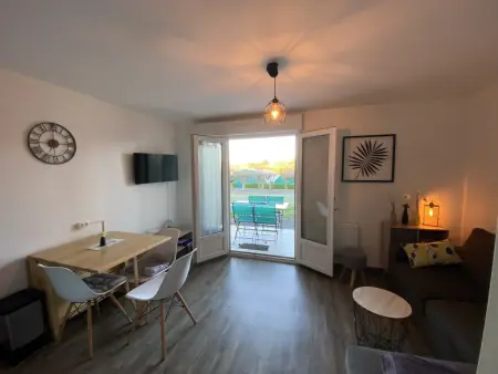 Location appartement à La Roche Posay, Charmant T2 avec terrasse proche des Thermes du Connétable, Wi-Fi, lave-vaisselle