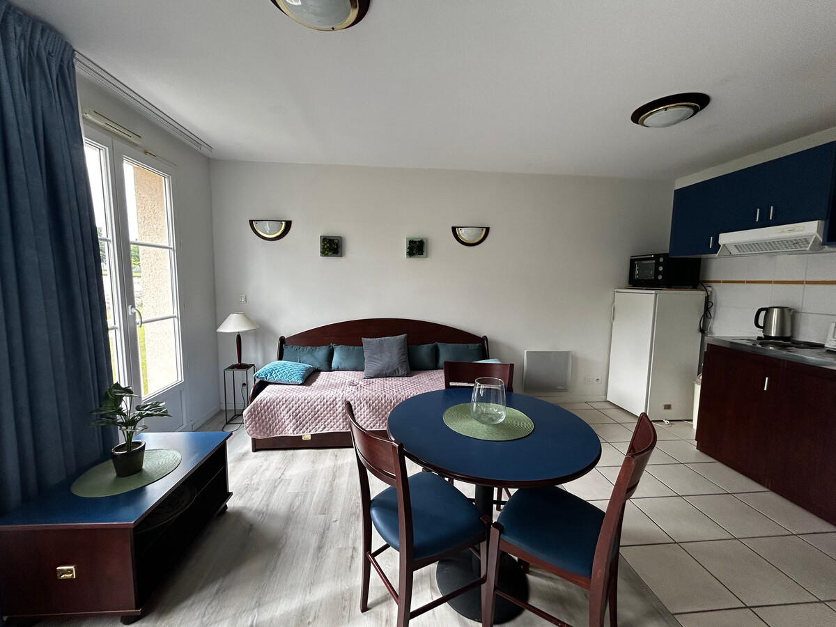 Appartement T2 près des Thermes, balcon et piscine - Photo 4