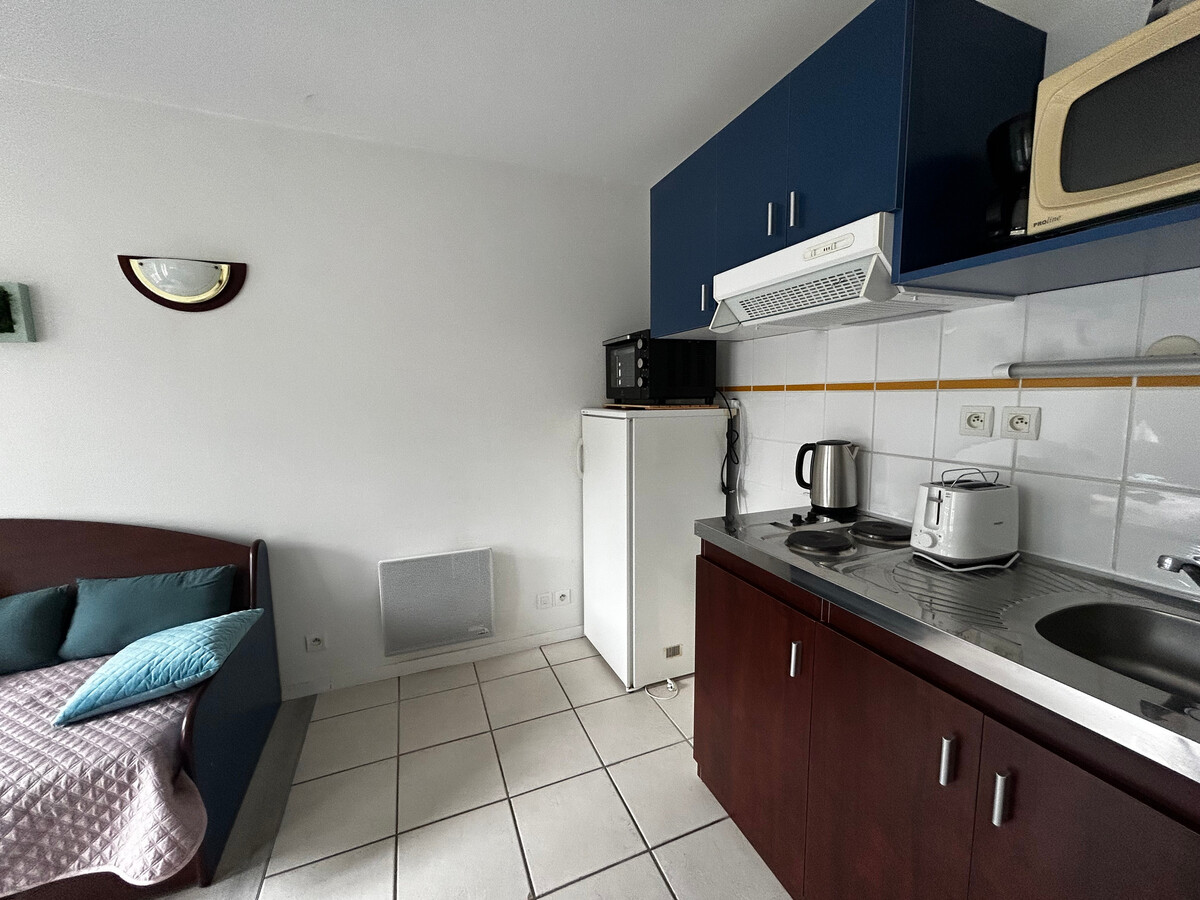 Appartement T2 près des Thermes, balcon et piscine - Photo 5