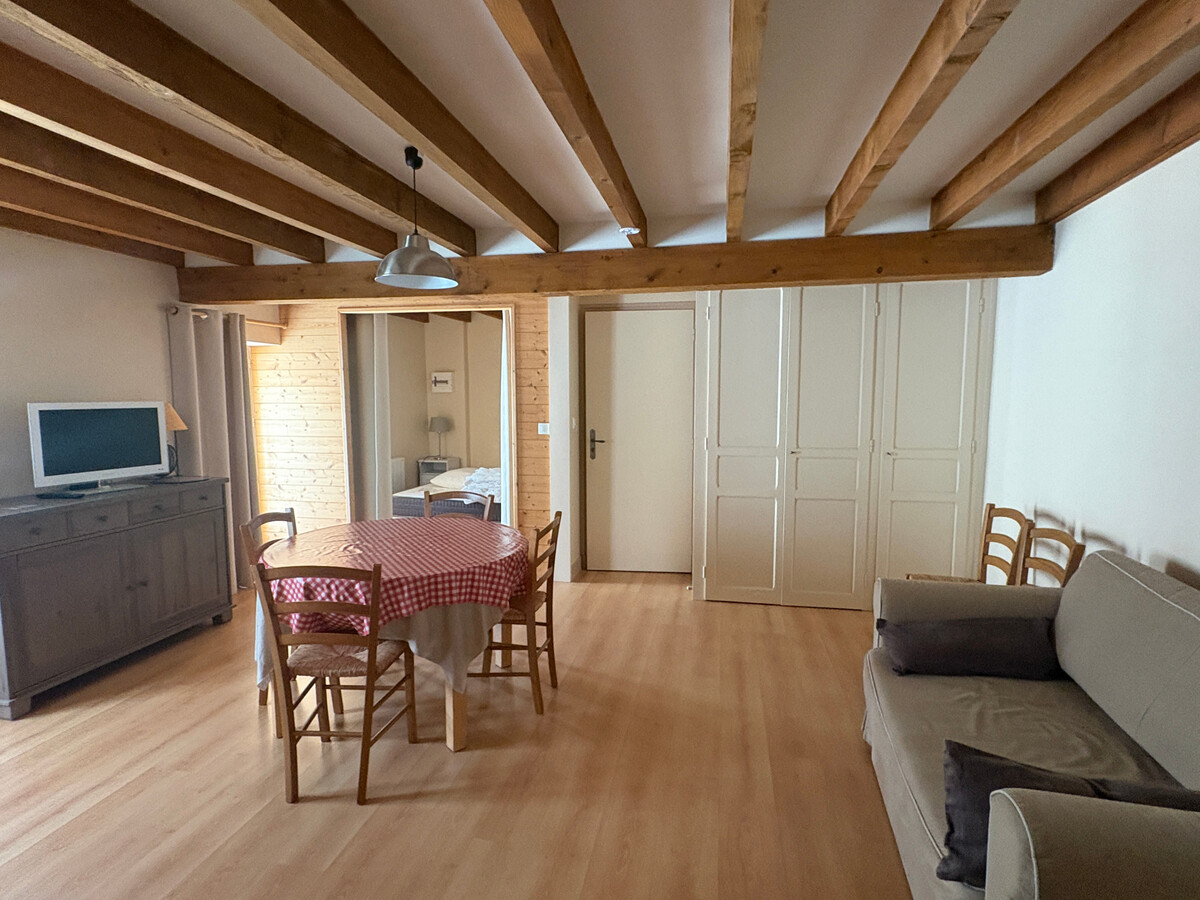Apt 1er étage centre-ville, 900m des Thermes - Photo 9