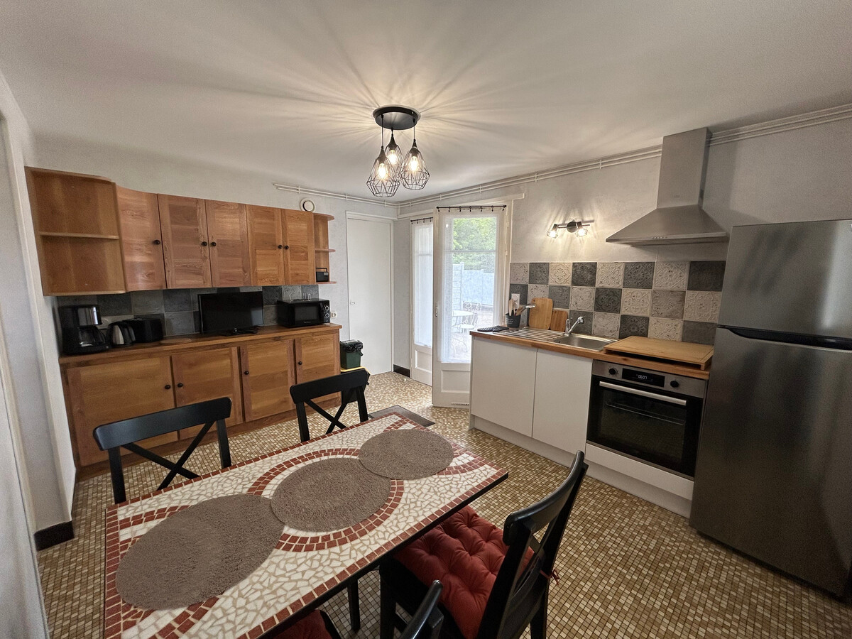 Appartement 3 personnes centre La Roche-Posay, jardin - Photo 2