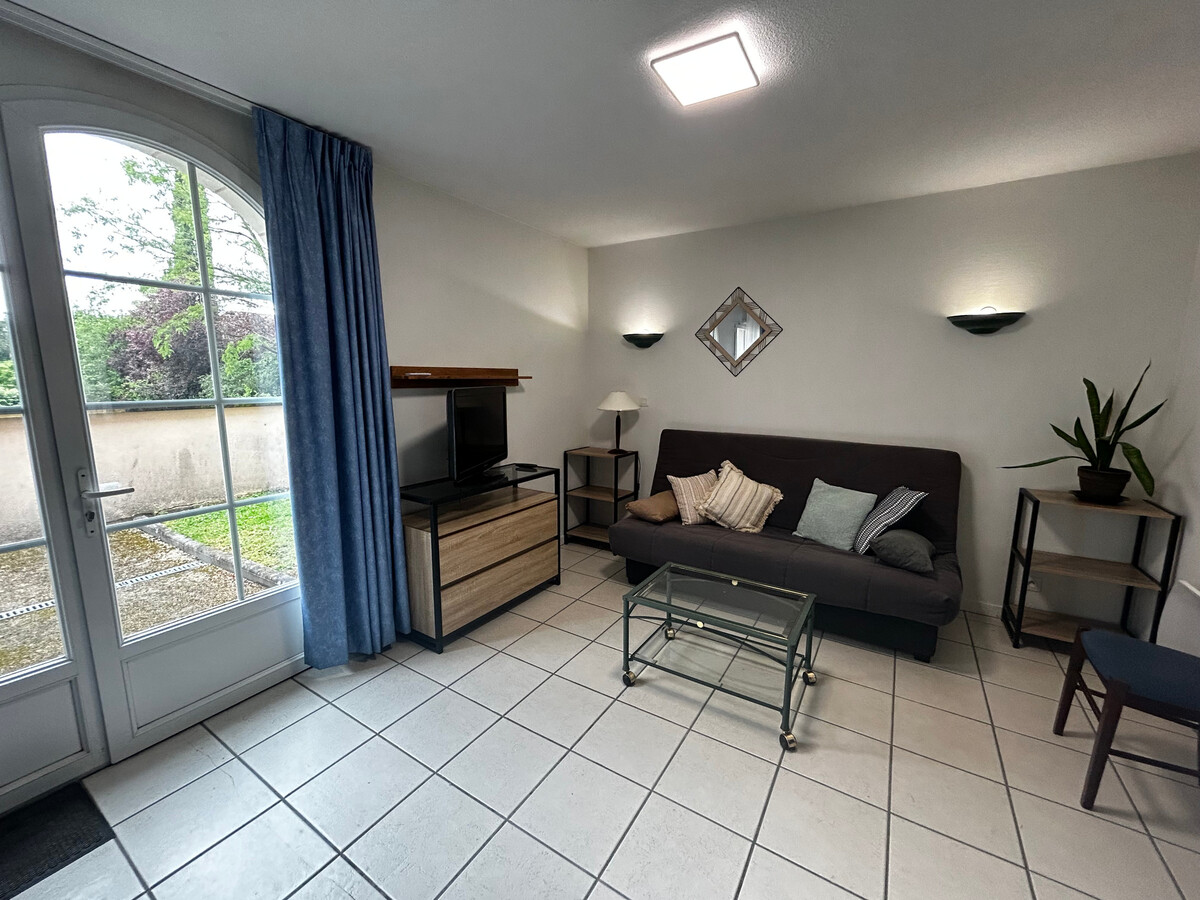 Appartement 2 chambres à 200m des Thermes, piscine chauffée - Photo 1