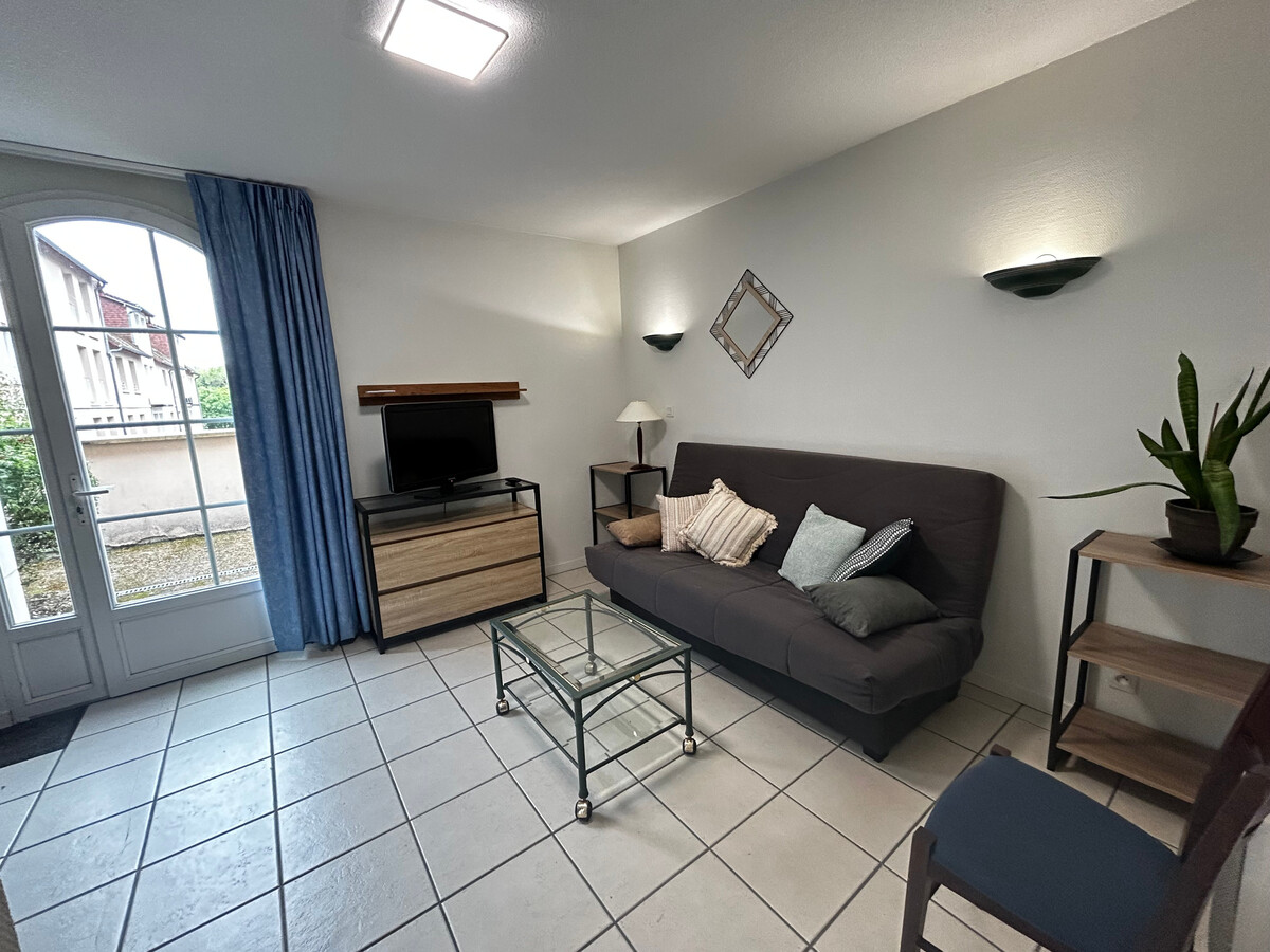 Appartement 2 chambres à 200m des Thermes, piscine chauffée - Photo 4