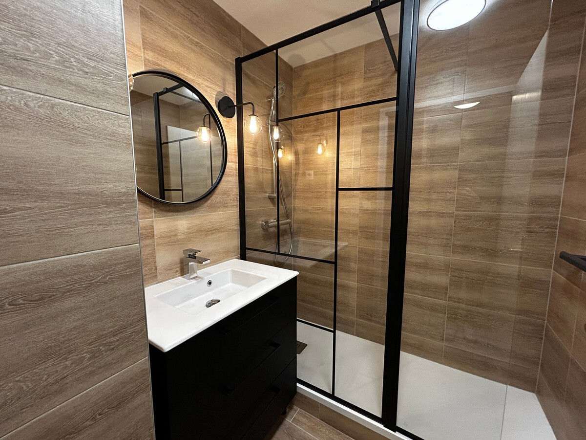 Appartement T2 balcon, 200m des Thermes de La Roche-Posay - Photo 2