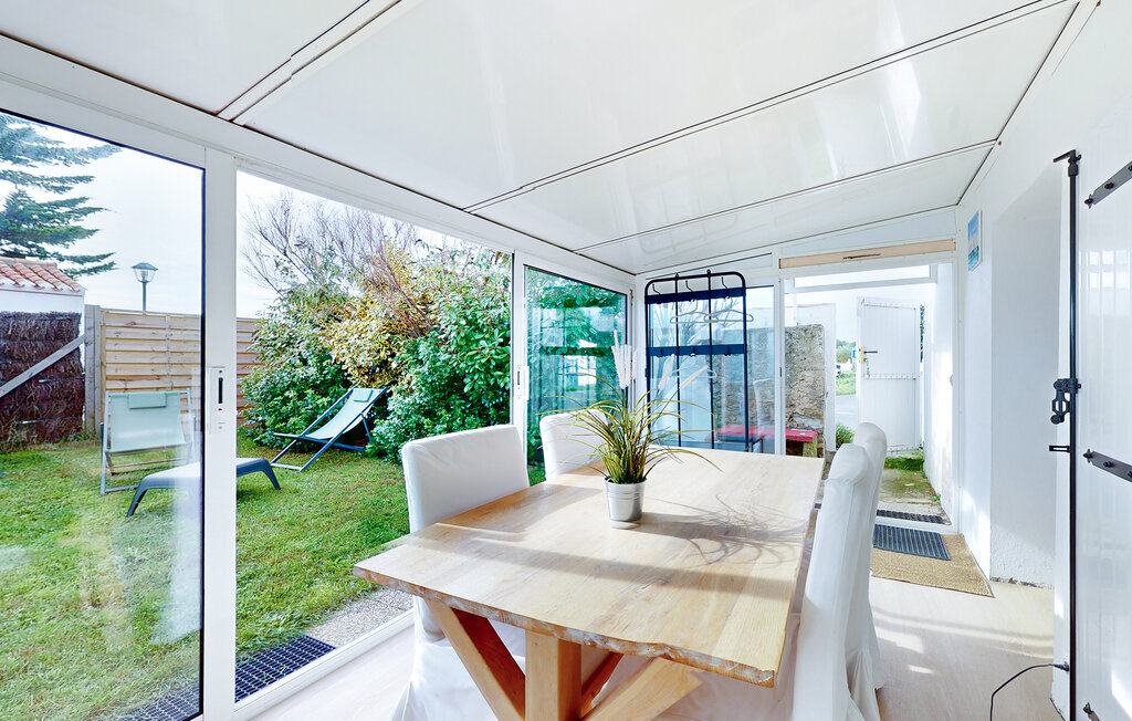 Maison 45 m² Noirmoutier-en-l'Île, jardin et terrasses - Photo 2