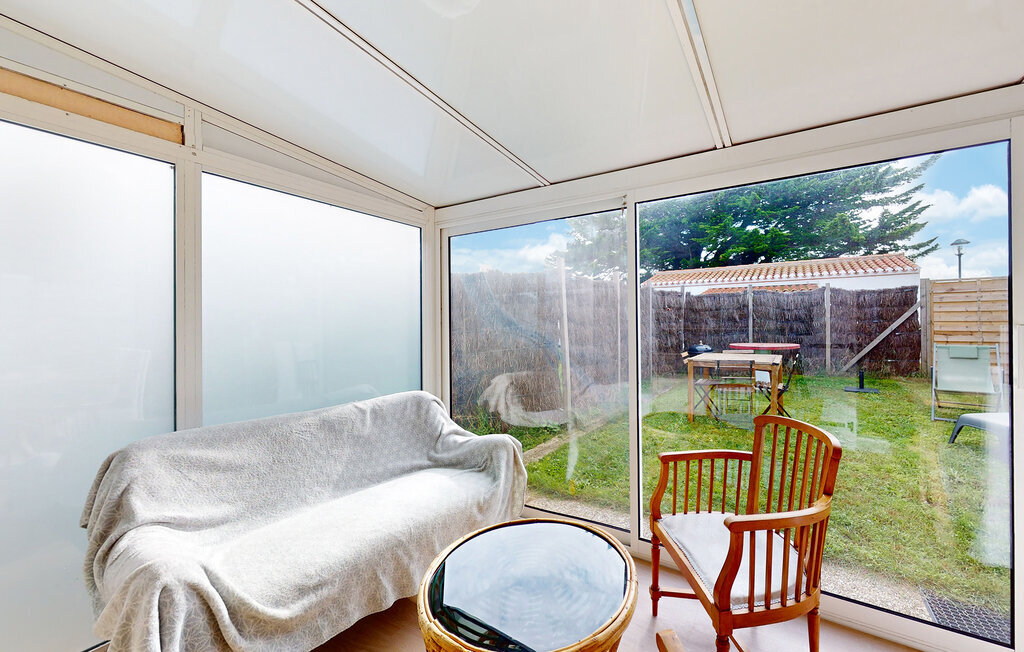 Maison 45 m² Noirmoutier-en-l'Île, jardin et terrasses - Photo 4