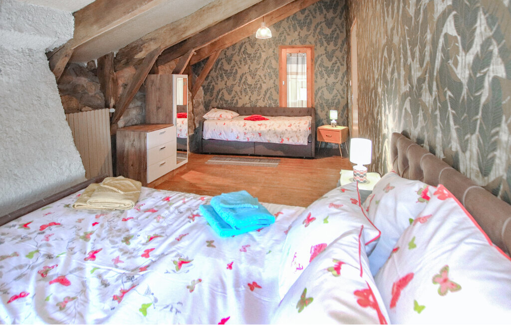 Maison pierre isolée en forêt, vue Alpes – Saint-Étienne-de-Serre - Photo 30