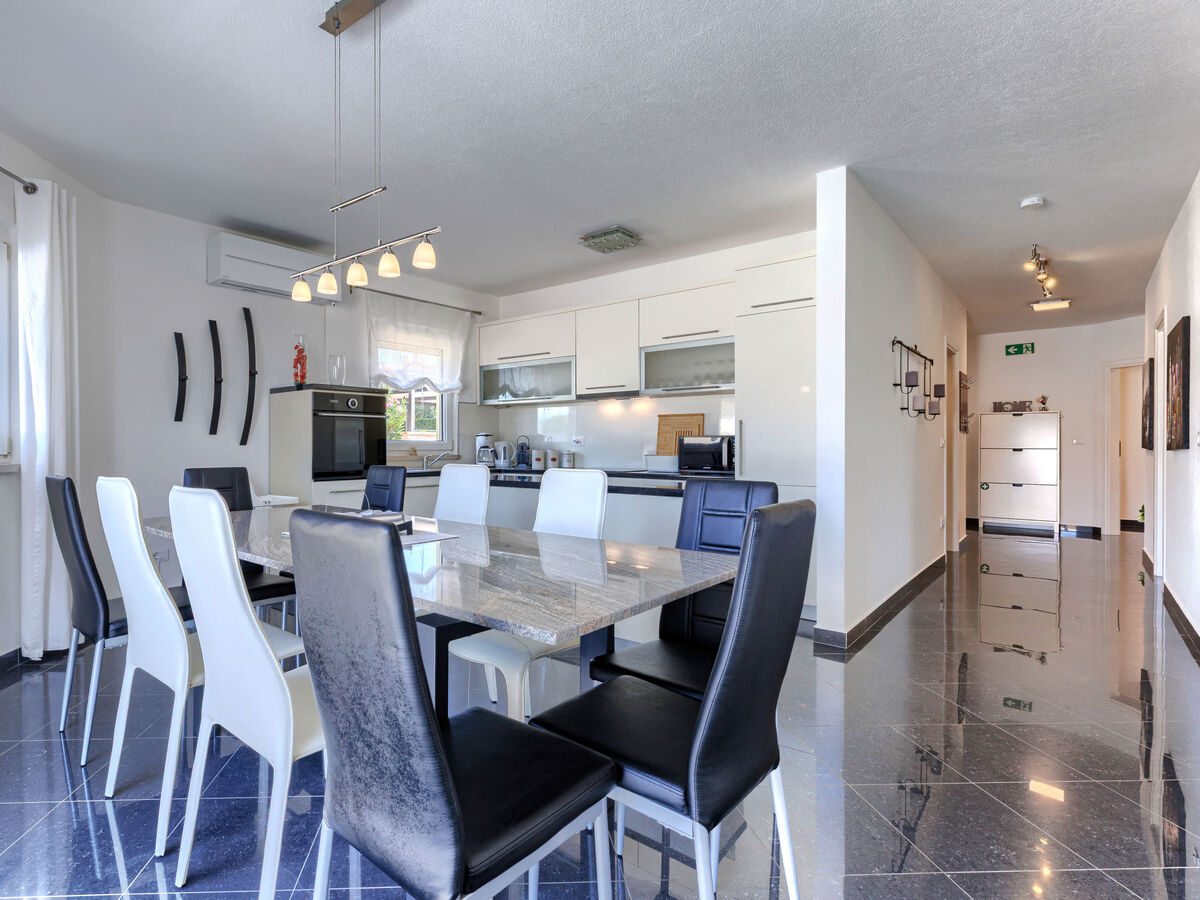 Villa Lucia à Umag : maison 5 chambres avec piscine privée - Photo 6