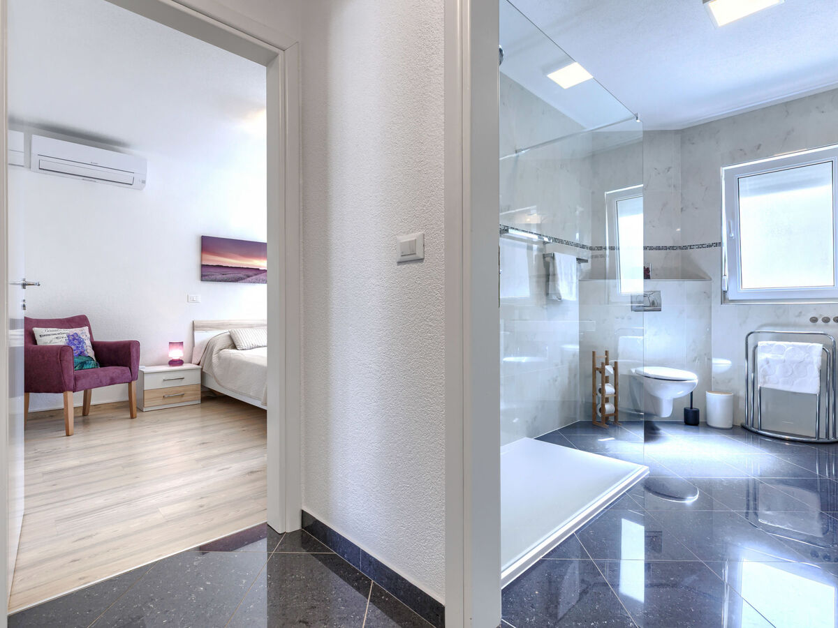 Villa Lucia à Umag : maison 5 chambres avec piscine privée - Photo 19