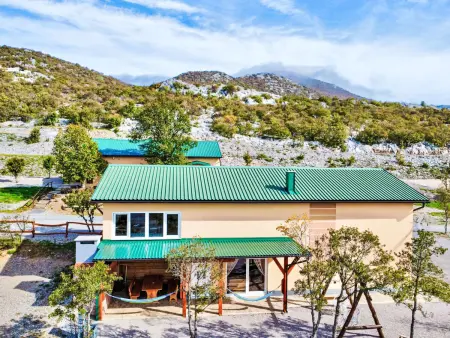 Location maison à Karlobag