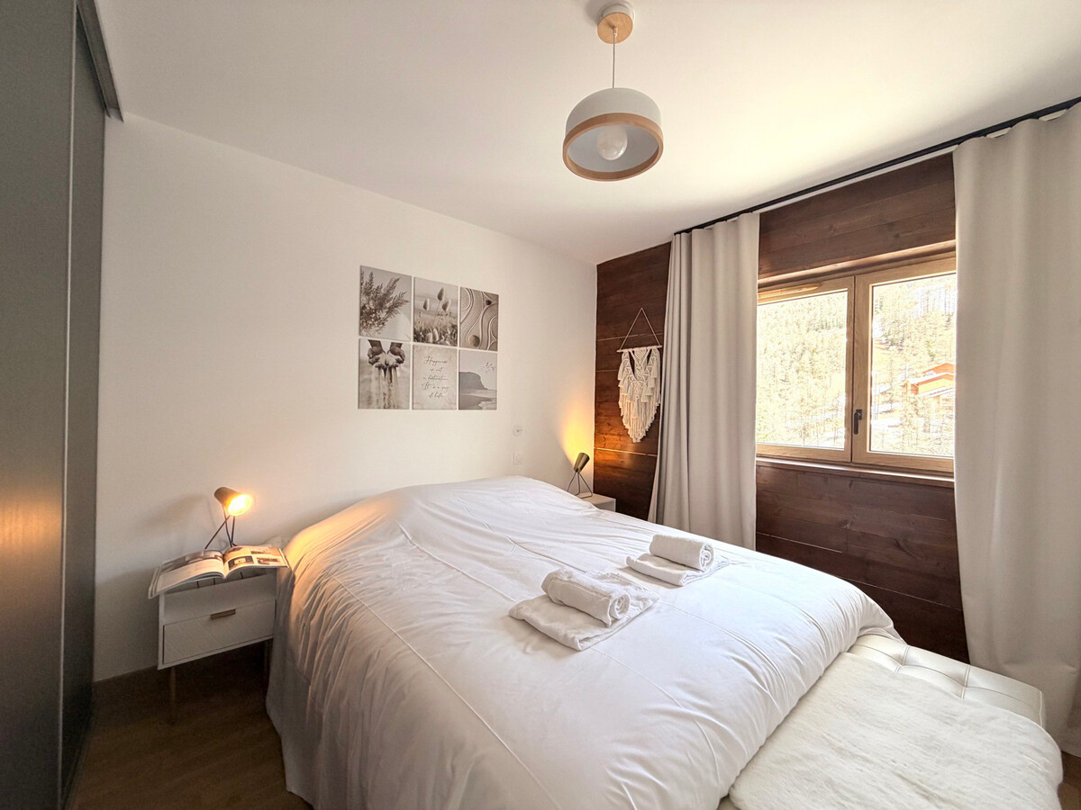 Appartement neuf 4 pers. à 2 pas des pistes, parking couvert - Photo 13