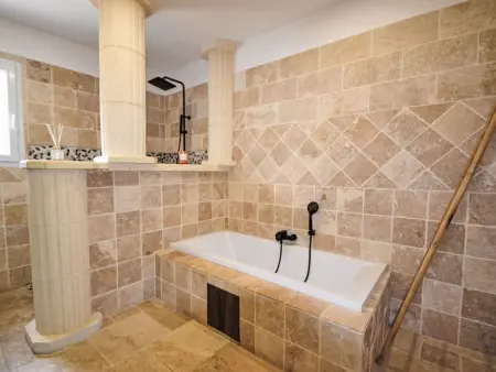 La Romaine – Maison 8 pers., piscine et jardin - Photo 21