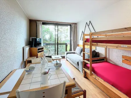 Location appartement à Le Corbier, Studio Confortable Skis aux Pieds 4 Pers Balcon