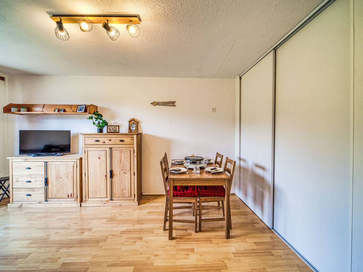 Studio 28 m² au 18e étage, vue pistes ski - Photo 10