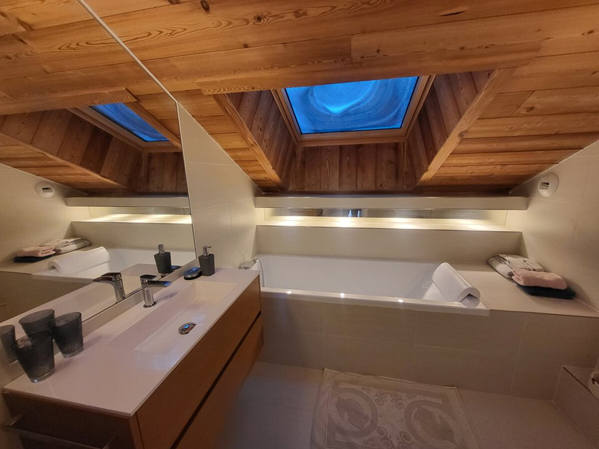 Duplex 110 m² à 60 m des pistes, garage et terrasse sud - Photo 7