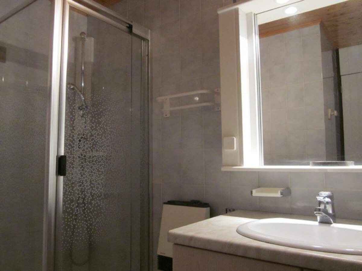 Studio cabine 4 pers. au 13e étage, skis aux pieds - Photo 7