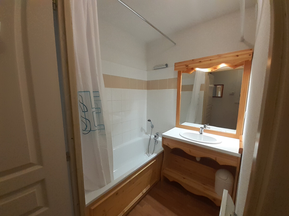 Studio-Cabine 4 personnes à Valfréjus, 180m des remontées - Photo 7