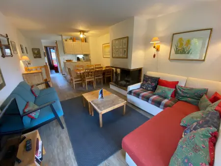 Duplex 4 chambres, 70m², 2 balcons vue vallée à Méribel