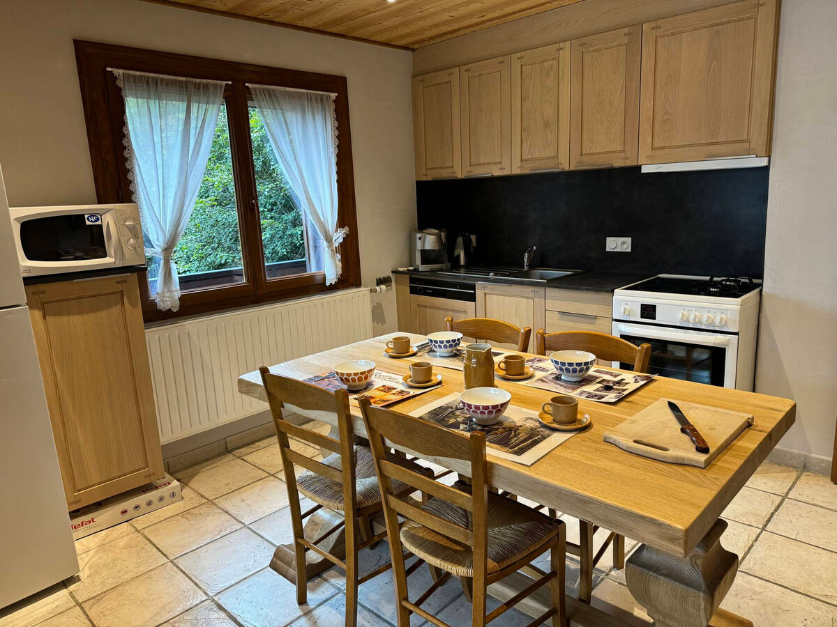 Appartement 67m² aux Gets, balcon sud-est, 4 personnes - Photo 2