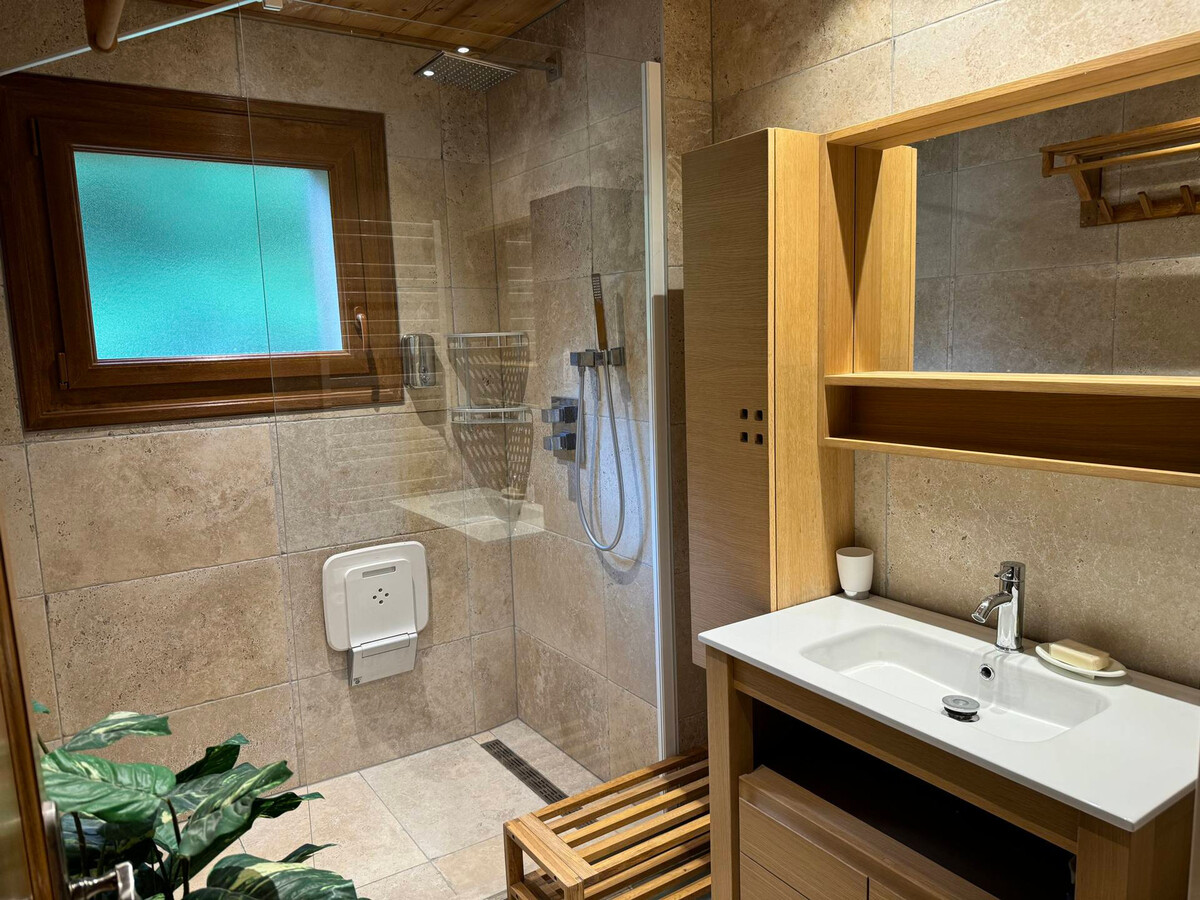 Appartement 67m² aux Gets, balcon sud-est, 4 personnes - Photo 6