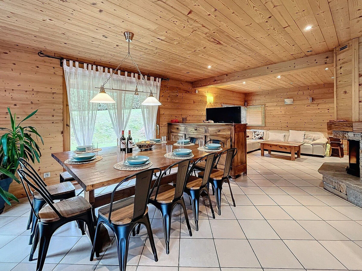 Chalet savoyard 4* 170 m² au Corbier, 300m des pistes - Photo 1