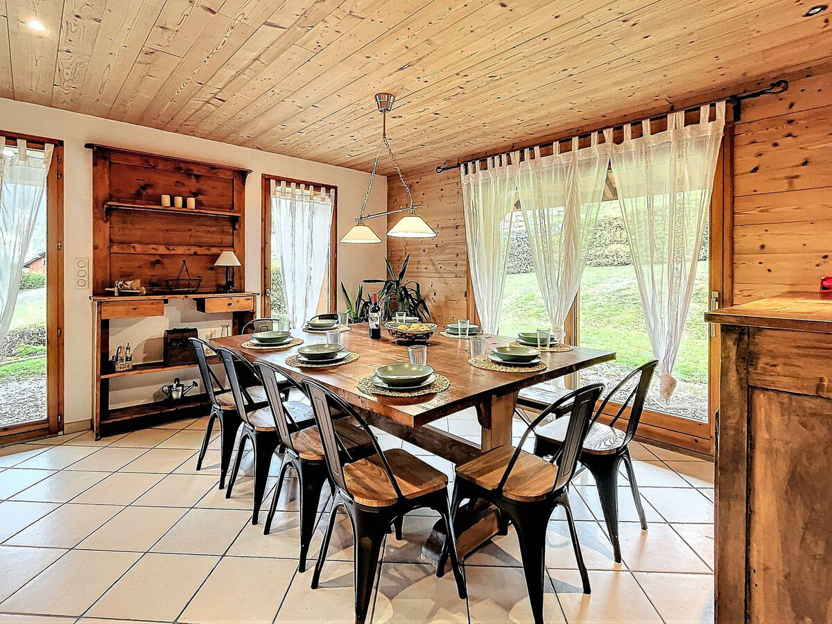 Chalet savoyard 4* 170 m² au Corbier, 300m des pistes - Photo 2