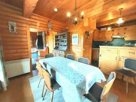 Chalet spacieux - 3 chambres, vue pistes, garage privé - Photo 2