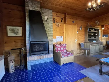 Chalet spacieux - 3 chambres, vue pistes, garage privé - Photo 9