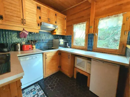 Chalet spacieux - 3 chambres, vue pistes, garage privé - Photo 12