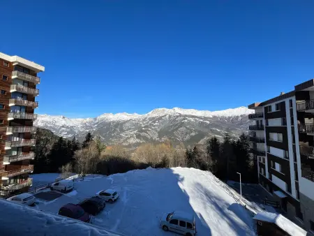 Studio 4 pers. face aux pistes, balcon vallée : photo 6