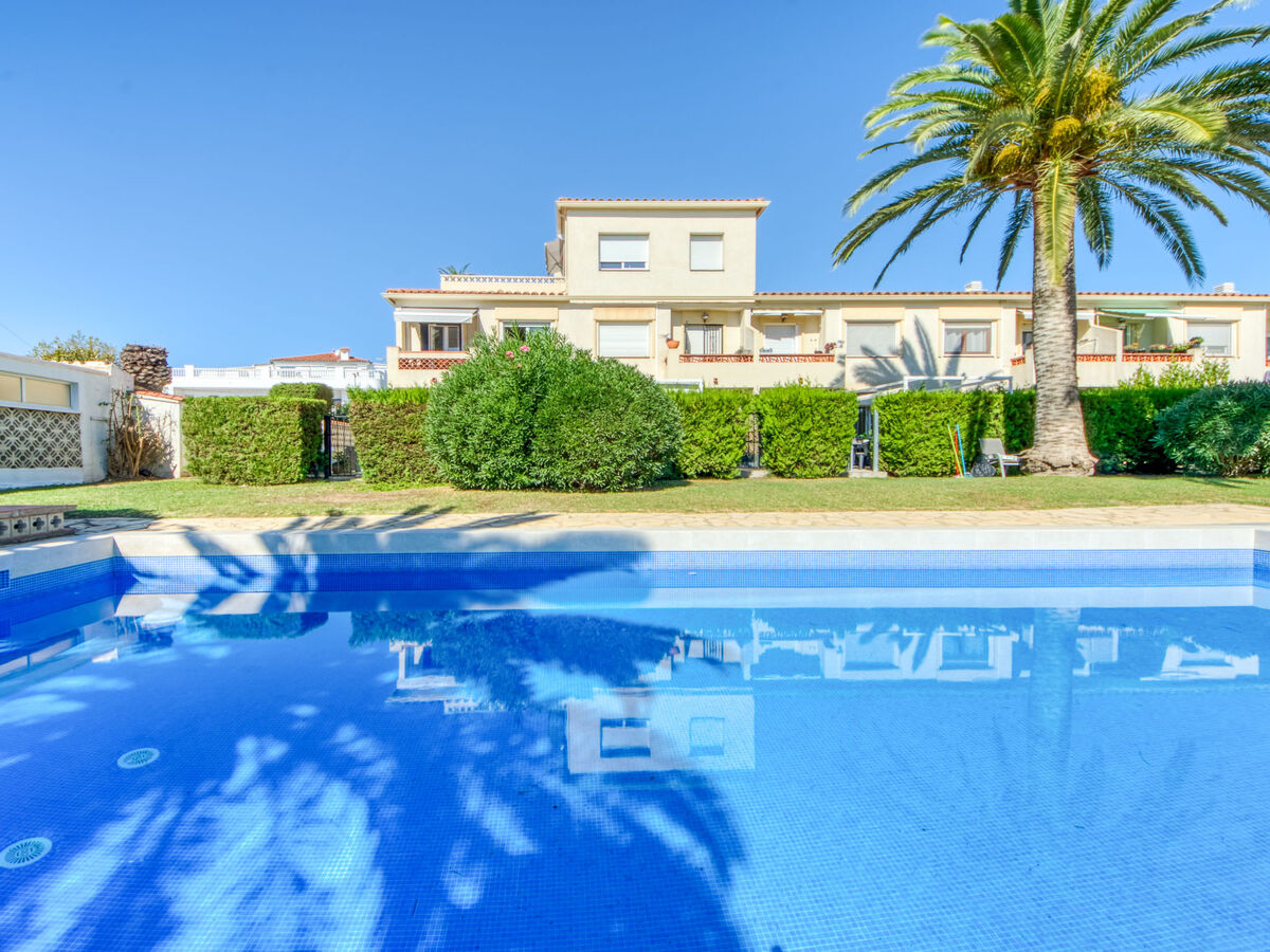 Appartement Puerto Rico à Empuriabrava, piscine et terrasse sud - Photo 1