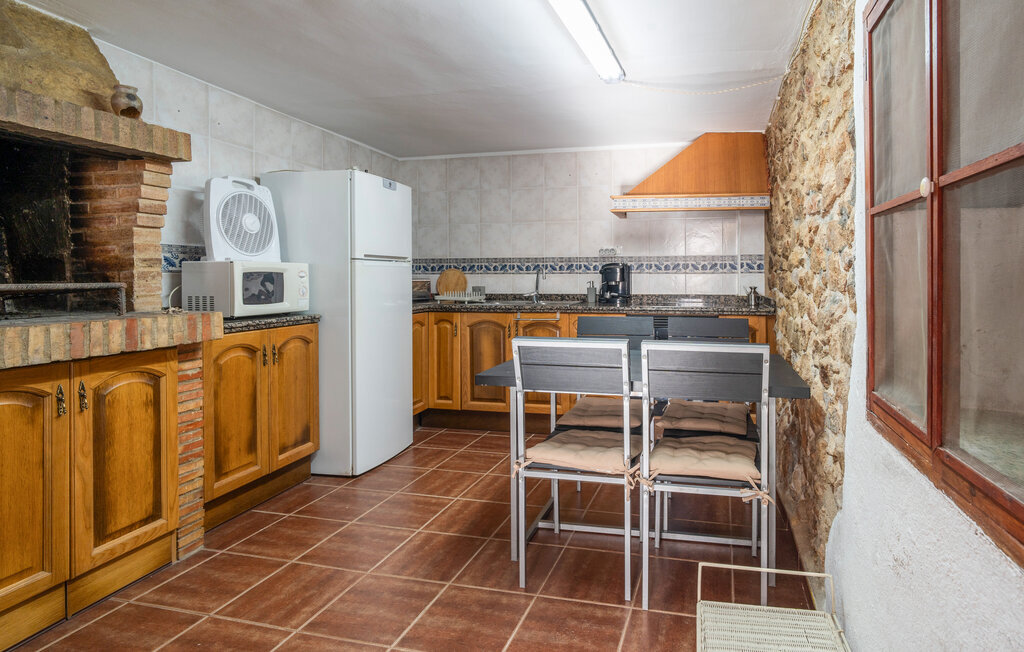 Maison 6 personnes à Cabanes - Photo 4