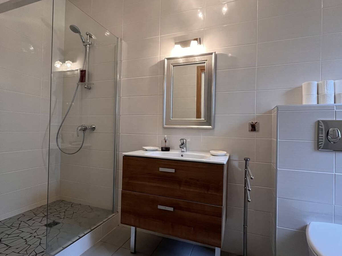Appartement 140m² centre Cauterets, 3 chambres, vue montagne - Photo 27