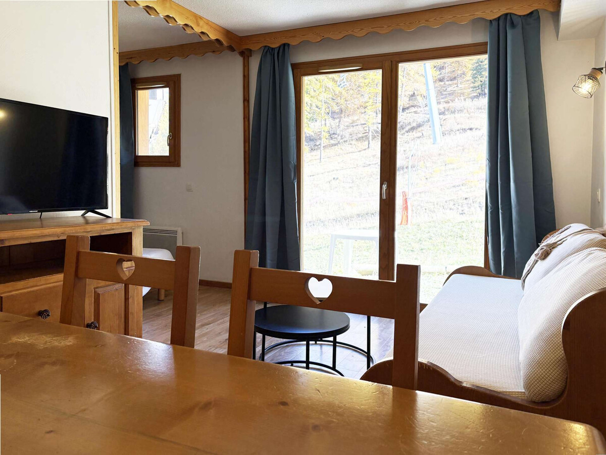 Appartement 6 pers aux Orres avec piscine chauffée et sauna - Photo 4