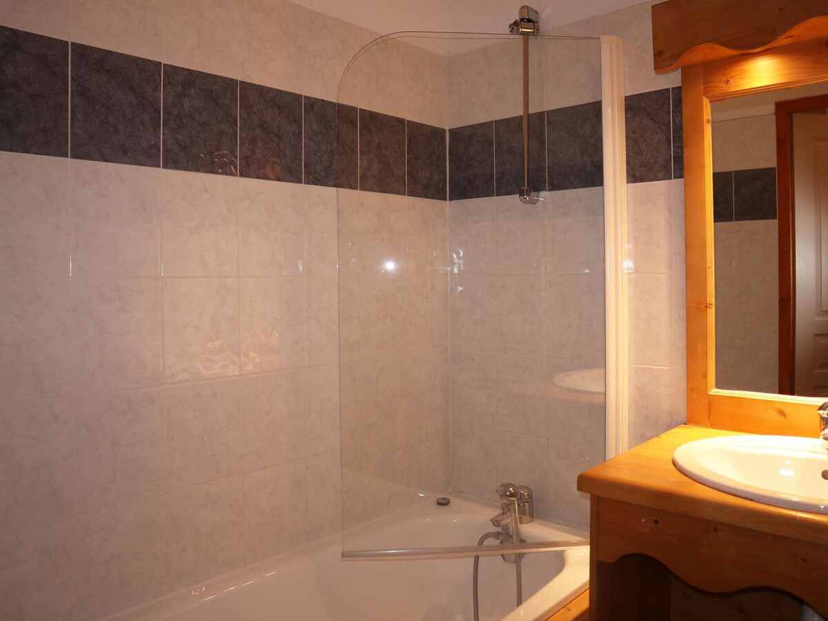 Appartement 6 pers aux Orres avec piscine chauffée et sauna - Photo 8