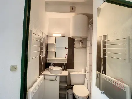 Studio 17 m² avec balcon à Lamalou-les-Bains : photo 9