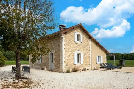 Ancienne maison de gare avec piscine à Hautefort : photo 3