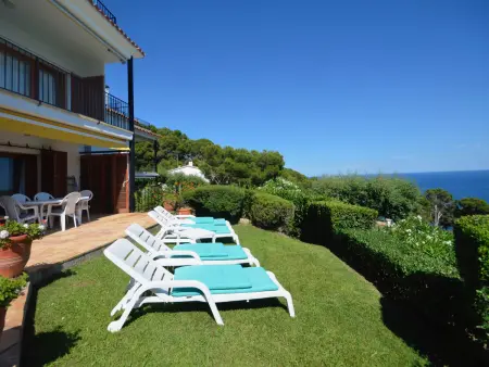 Appartement rez-de-jardin avec piscine à Begur : photo 5