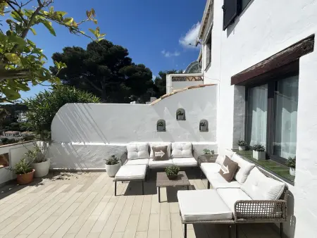 Maison mitoyenne rénovée à Begur, vue mer et piscine : photo 3