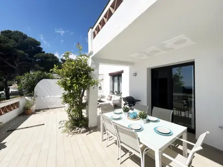 Maison mitoyenne rénovée à Begur, vue mer et piscine : photo 6