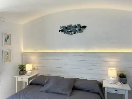 Maison mitoyenne rénovée à Begur, vue mer et piscine : photo 25