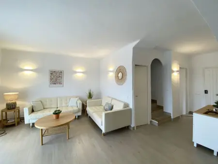 Maison rénovée Begur, 3 chambres, piscine et vues mer : photo 6