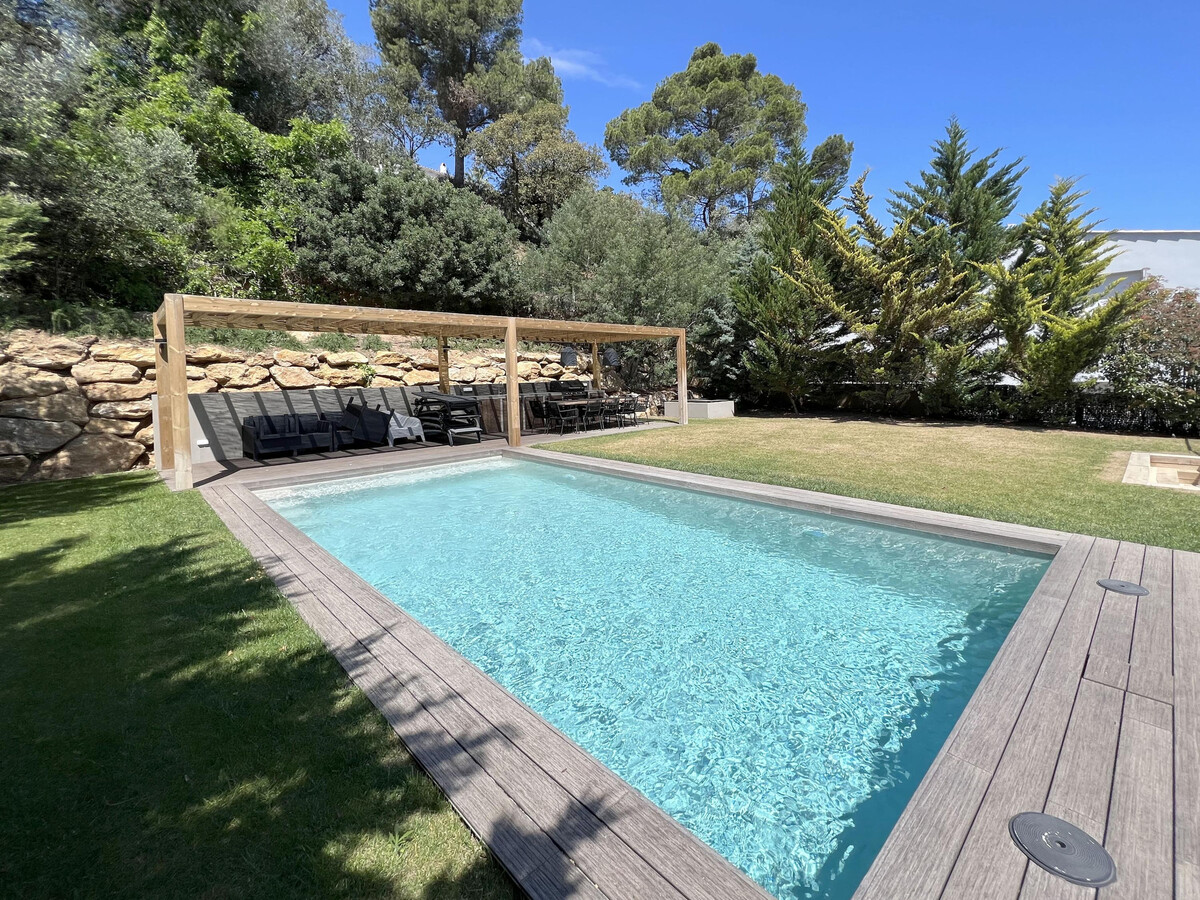 Villa rénovée 4 chambres, piscine privée à Begur - Photo 1