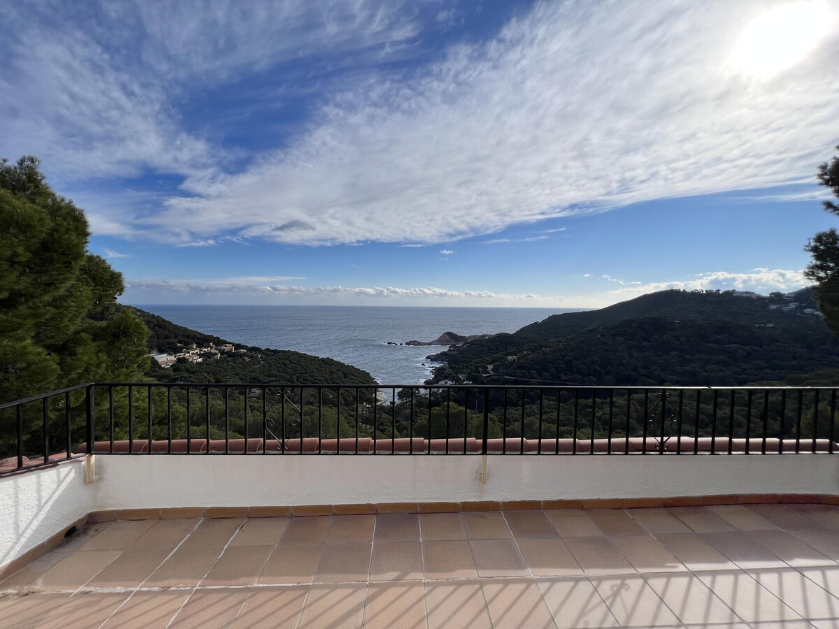 Villa méditerranéenne à Begur, vue mer et piscine - Photo 12